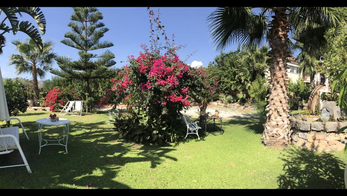 La Capanna Di Giuseppe E Maria Bed & Breakfast Taormina Eksteriør bilde